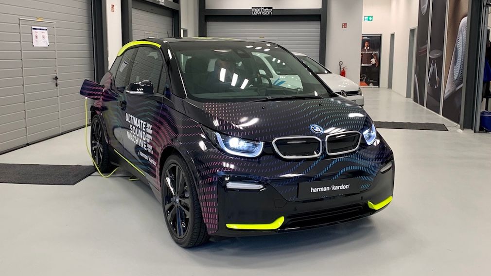 Harman Kardon Ultimate Sound Machine (2019): BMW i3s, Jukebox
