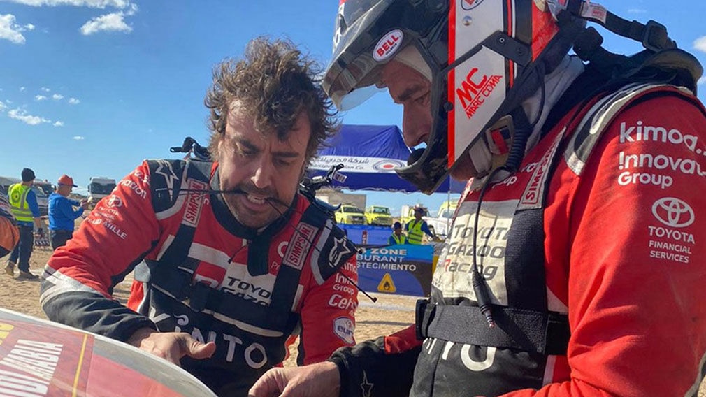 Dakar: Klebeband gegen Unfallschaden Dakar: Klebeband gegen Unfallschaden