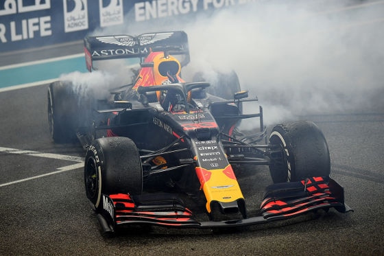 Verstappen bleibt für Millionen-Gage