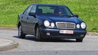 Daimler: Mercedes mit Rost und Bremsproblemen