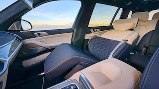 BMW Zero G Lounger (2020): Schlafsitz für luxuriöse Fahrzeuge