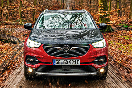 Opel Grandland X Hybrid4