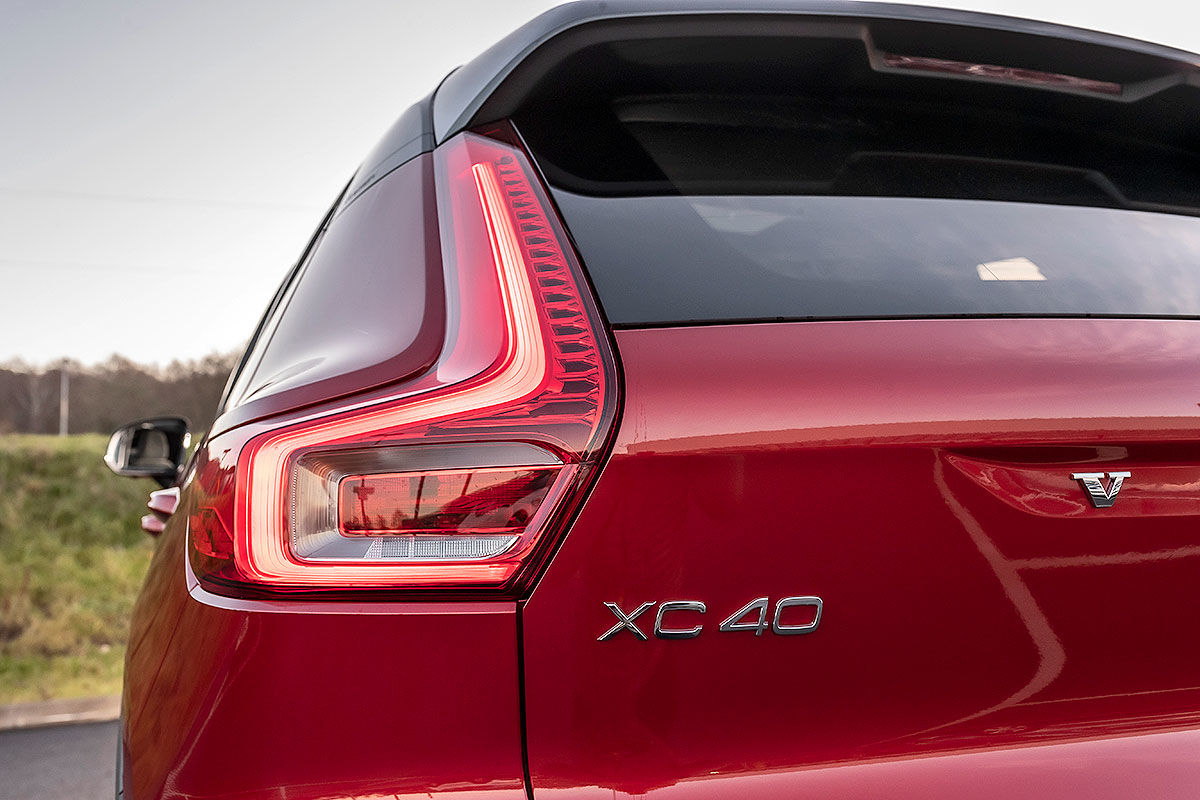Volvo XC-40