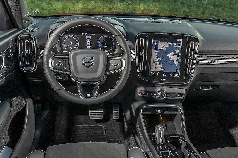 Volvo XC-40