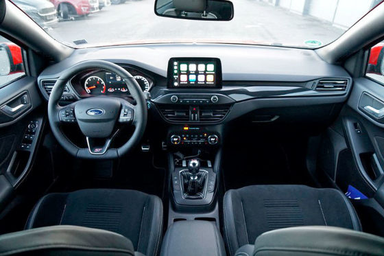 Günstiger Ford Focus ST Turnier zu verkaufen