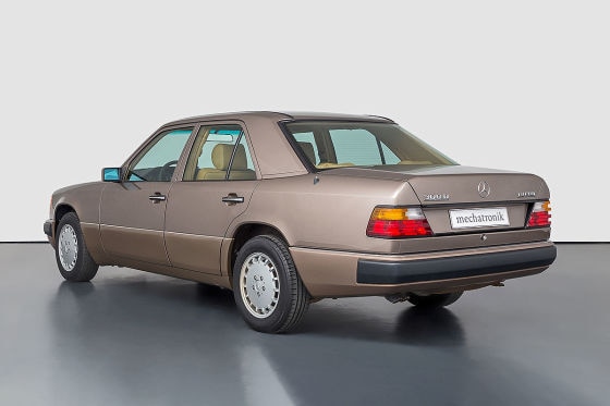 30 Jahre alte E-Klasse im Neuzustand