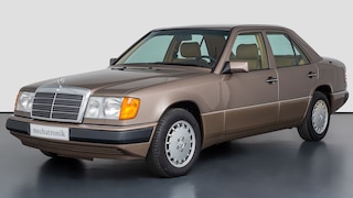 30 Jahre alter Benz im Neuwagenzustand