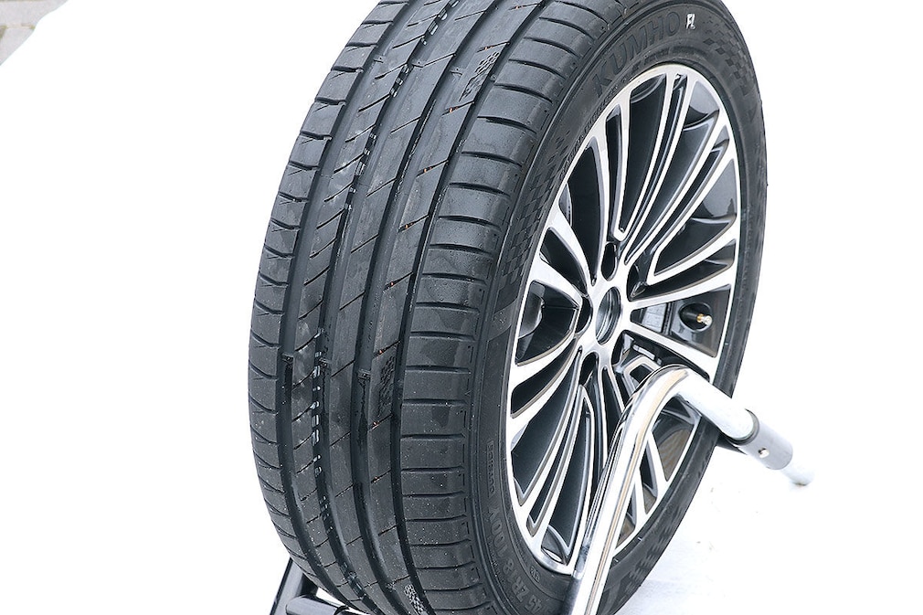 Test: Sommerreifen in 245/45 R 18