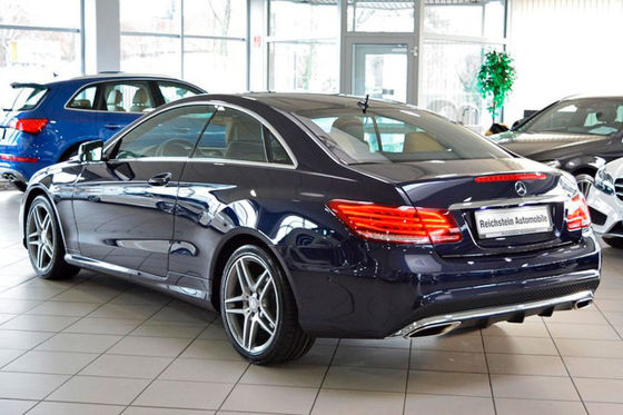 V8 mit 408 PS im E 500 Coupé