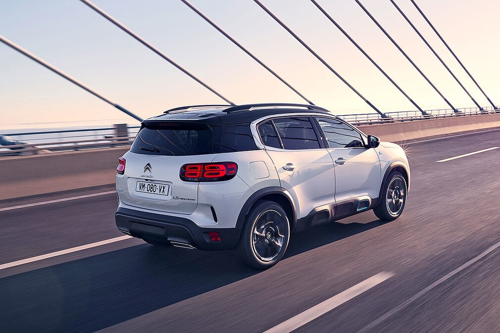 E-Autos und Plug-in-Hybride mit Kaufprämie E-Autos und Plug-in-Hybride mit Kaufprämie