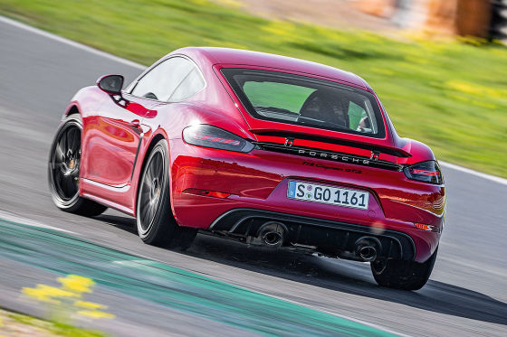 Porsche Cayman GTS