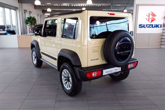Suzuki Jimny 1.5 3D Comfort: Gebrauchtwagen