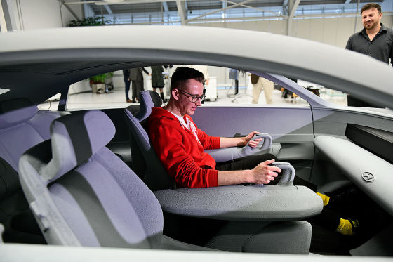 Der Hyundai ohne Lenkrad