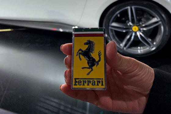 Das soll der Drache im Alfa-Logo