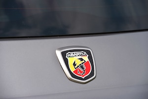 Bildergalerie: Italienische Auto-Logos