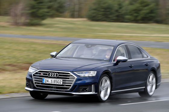 Audi S8