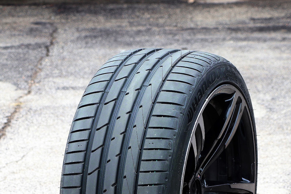 Breitreifen in 245/35 und 265/35 R 19
