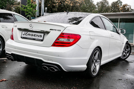 C 63 AMG mit brachialem V8-Sauger