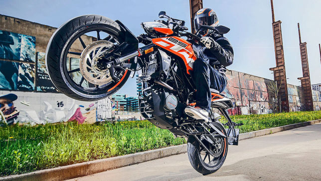Ktm 125 Duke Kurzvorstellung Der Mini Kurvenwaffe Autobild De