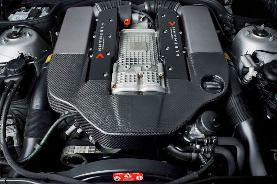 Dieser Roadster war mal ein Mercedes SL