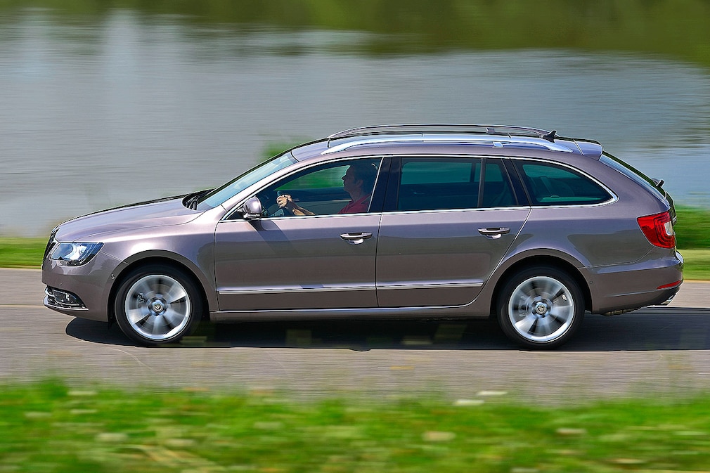 Skoda Superb Combi 2.0 TDI