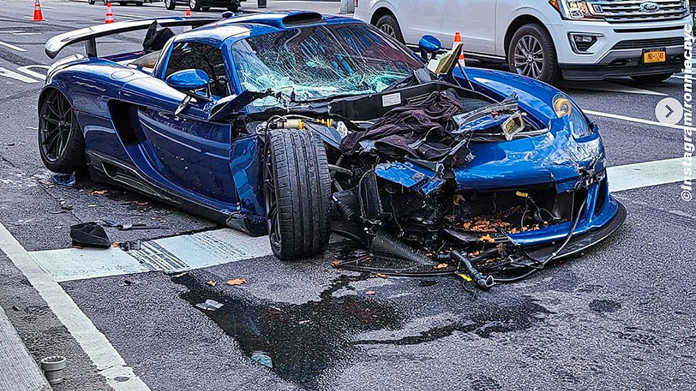 Porsche Carrera GT Gemballa Mirage GT: Crash in New York Porsche Carrera GT Gemballa Mirage GT: Crash in New York