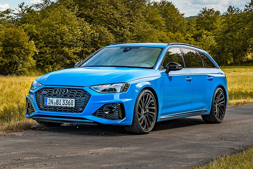 AUDI RS 4 Avant