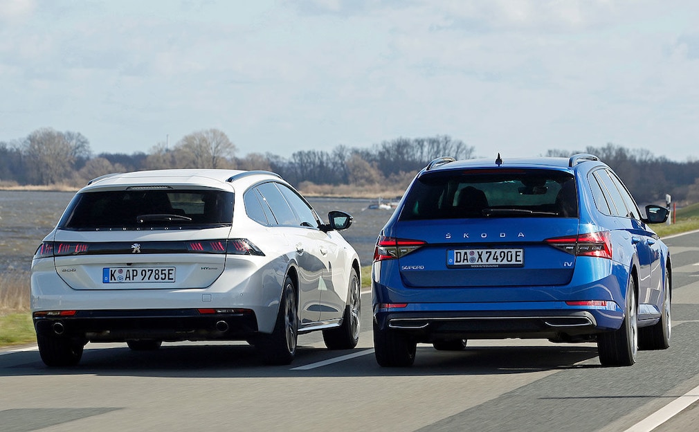 Peugeot 508 SW Skoda Superb Combi