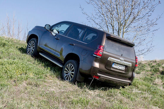 Toyota Land Cruiser