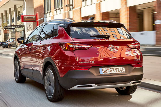 Opel Grandland X Hybrid4