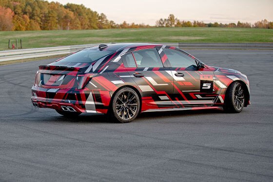 Cadillac baut den neuen Traum-M5
