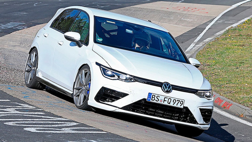 Neuer Golf R fährt sich warm