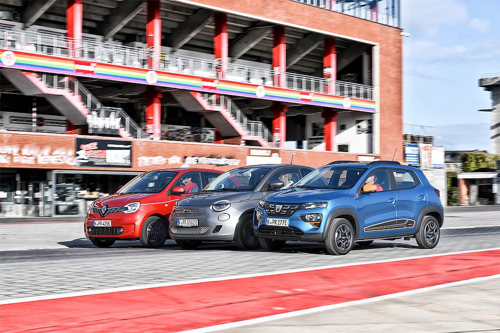 Renault Twingo Electric Fiat 500e Dacia Sprint
