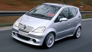 Mercedes A 38 AMG: A 190 Twin
