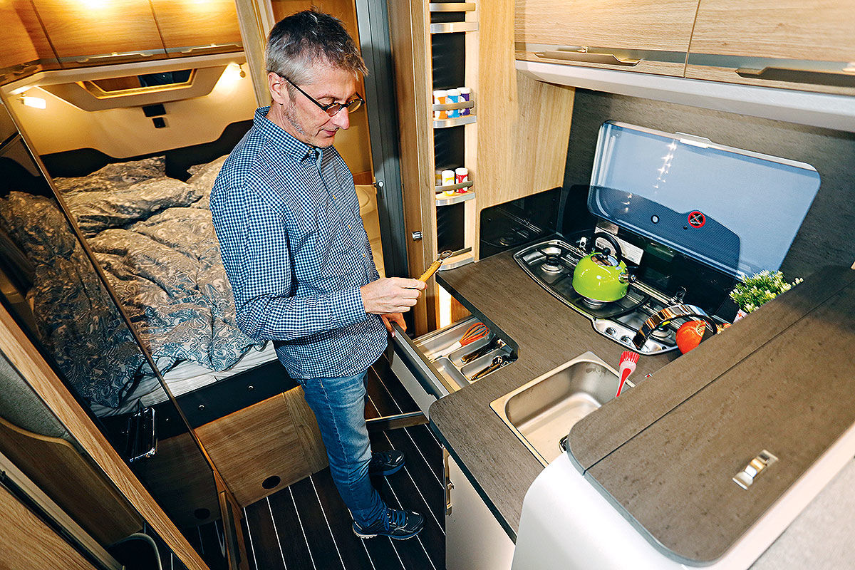Wohnmobil-Test Knaus Sky TI 650 MF Platinum Selection