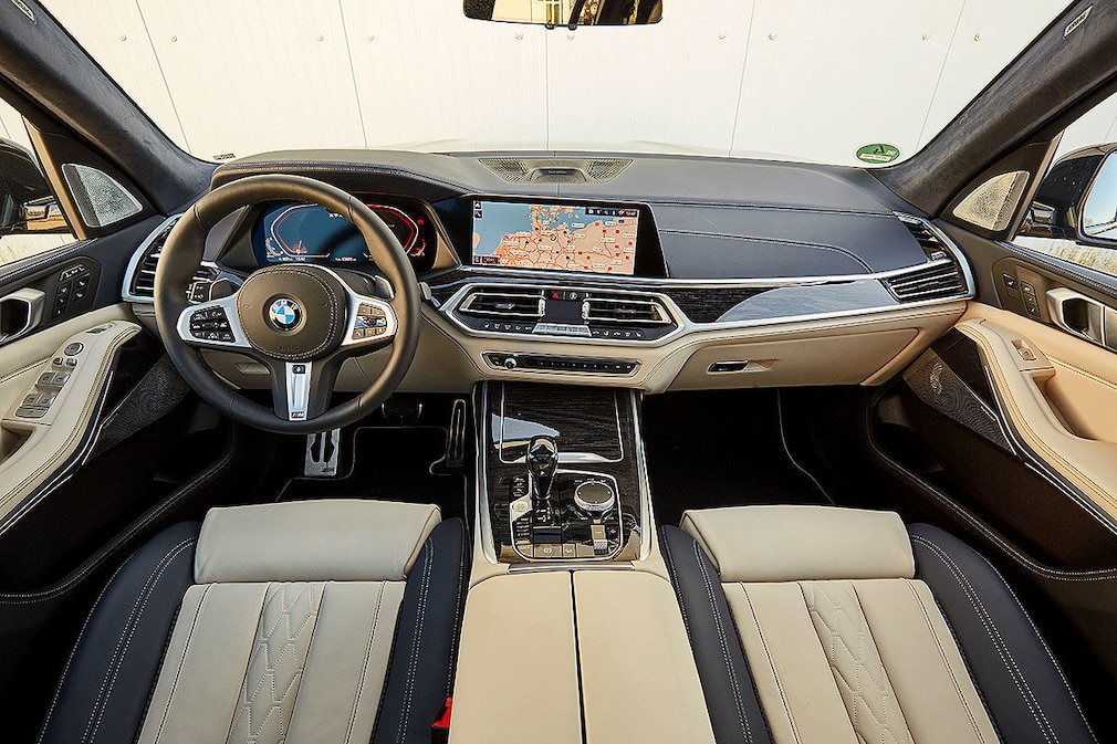 BMW X7 M50d
