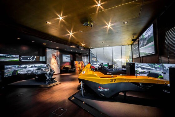 Fahrt in Profi-Simulator zu gewinnen
