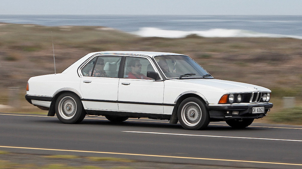 BMW 745i