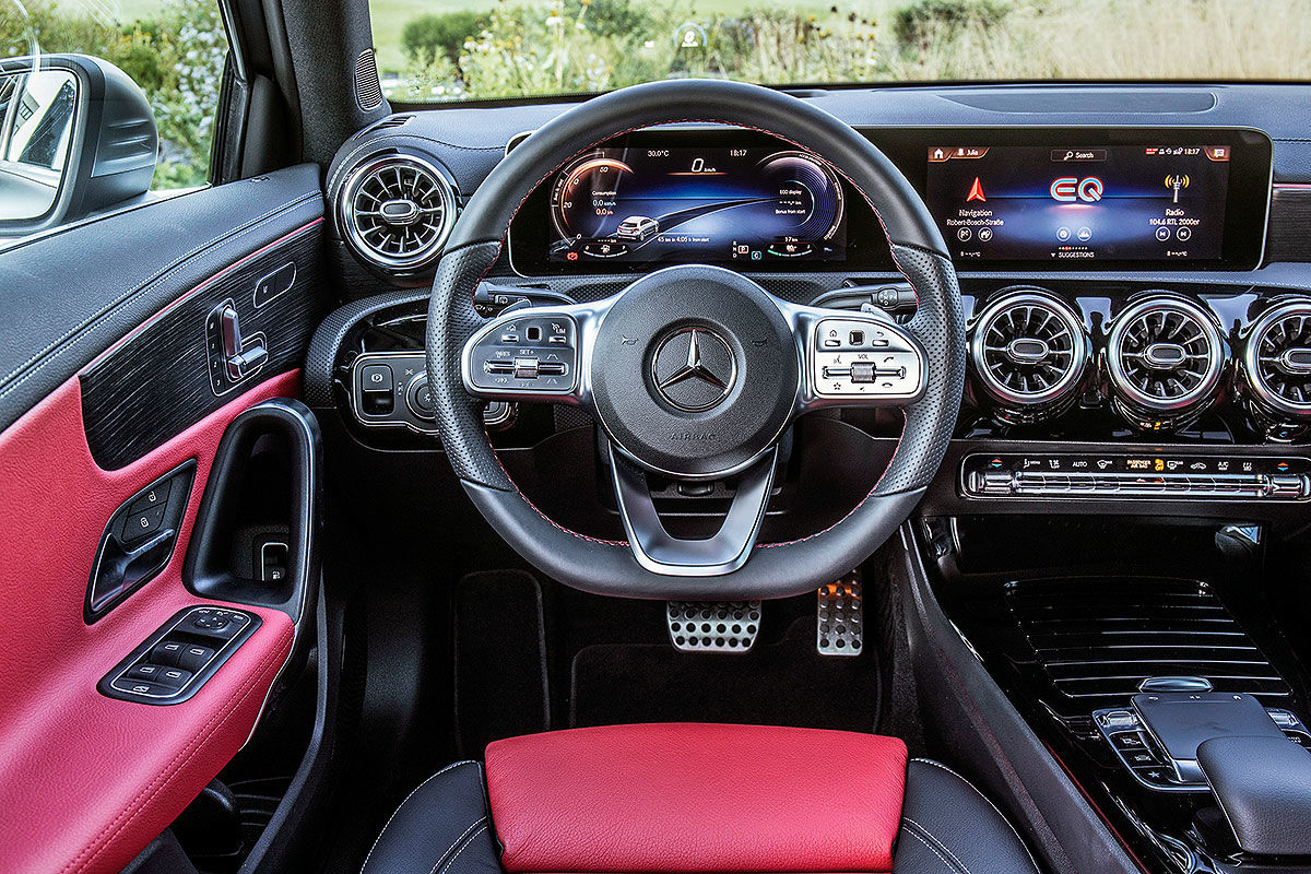 Mercedes a 250 e shop hybrid amg line