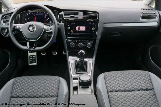 Neuwertiger VW Golf 7 mit Garantie bis 2023 und Rabatt - autobild.de