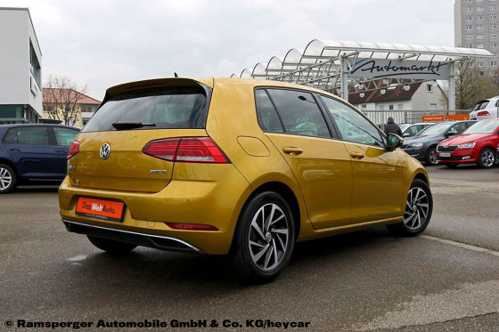 Neuwertiger Golf mit Garantie bis 2023!