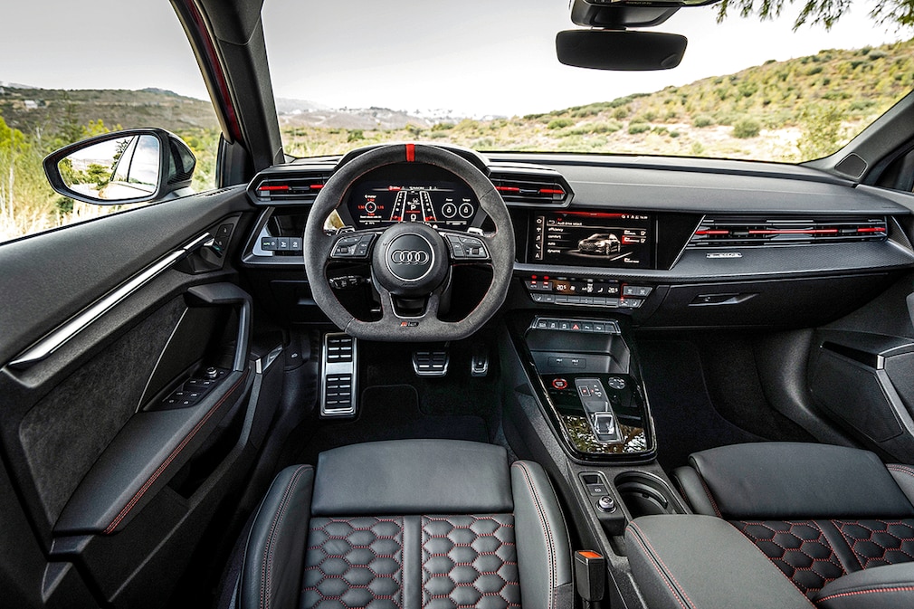 Audi RS 3 Performance Edition (2023) Wir fahren die Limousine mit