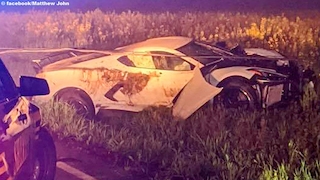 Chevrolet Corvette C8 gecrasht und dann geflüchtet