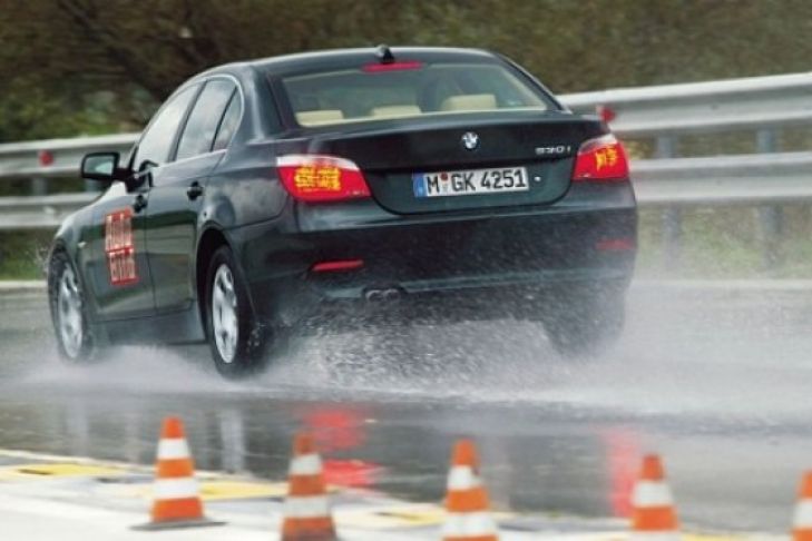 Zehn Winterreifen (225/55 R 16) im Test