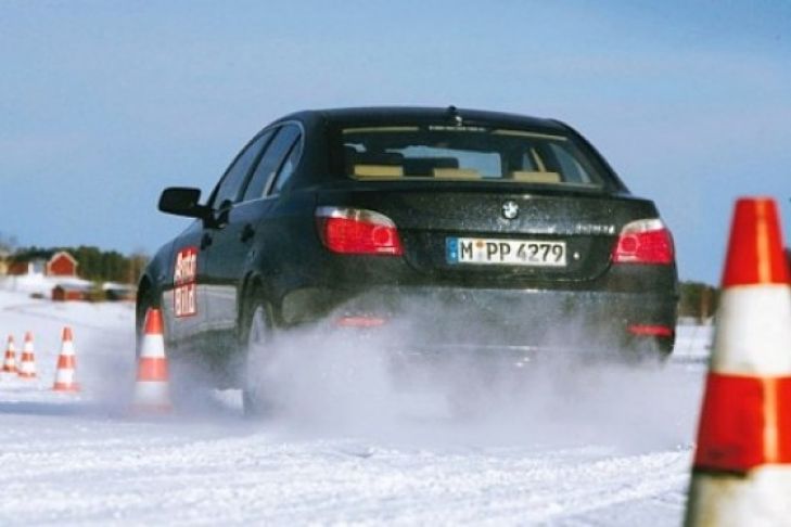 Zehn Winterreifen (225/55 R 16) im Test