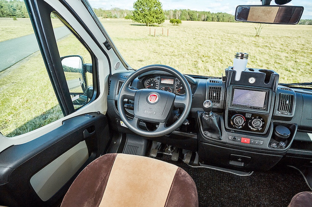 Wohnmobil-Test Karmann Dexter 580