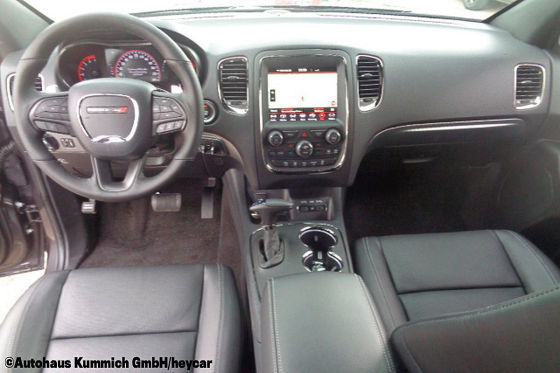 Nagelneues V8-SUV unter 57.000 Euro
