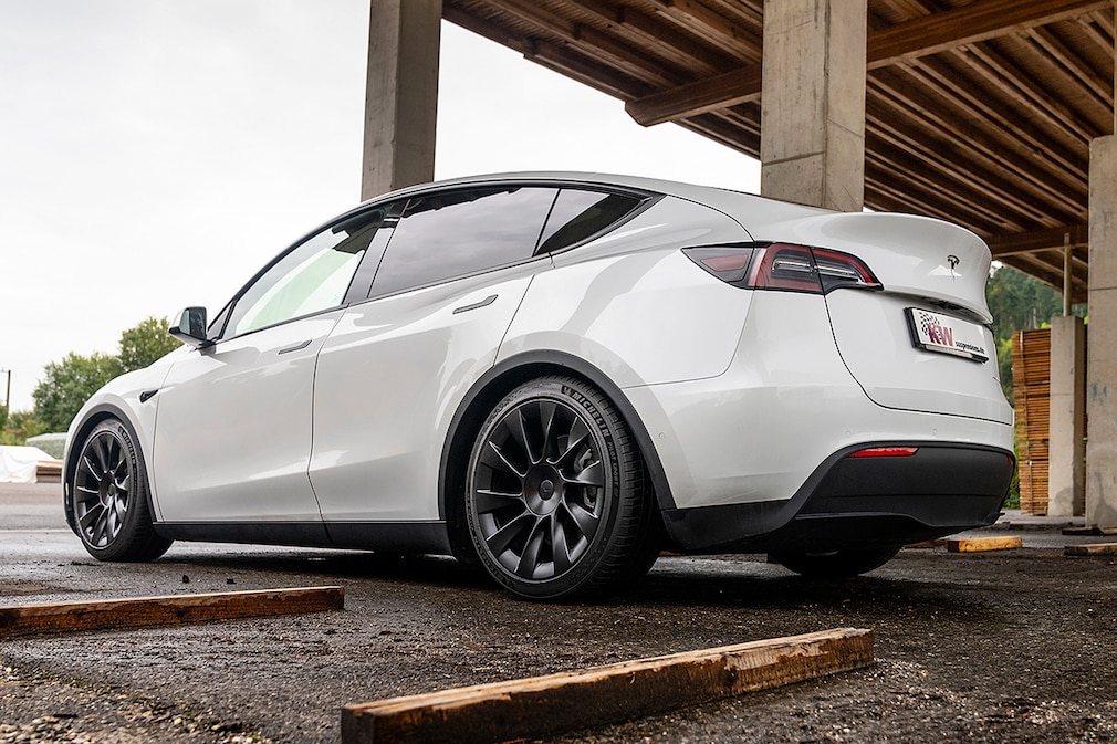 KW Tesla Model Y