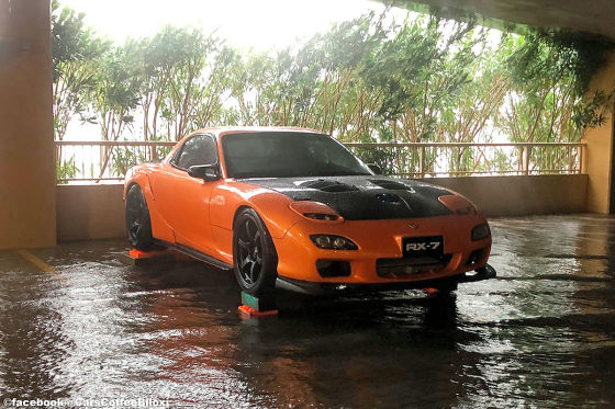 Autofan wollte RX-7 eines Fremden retten