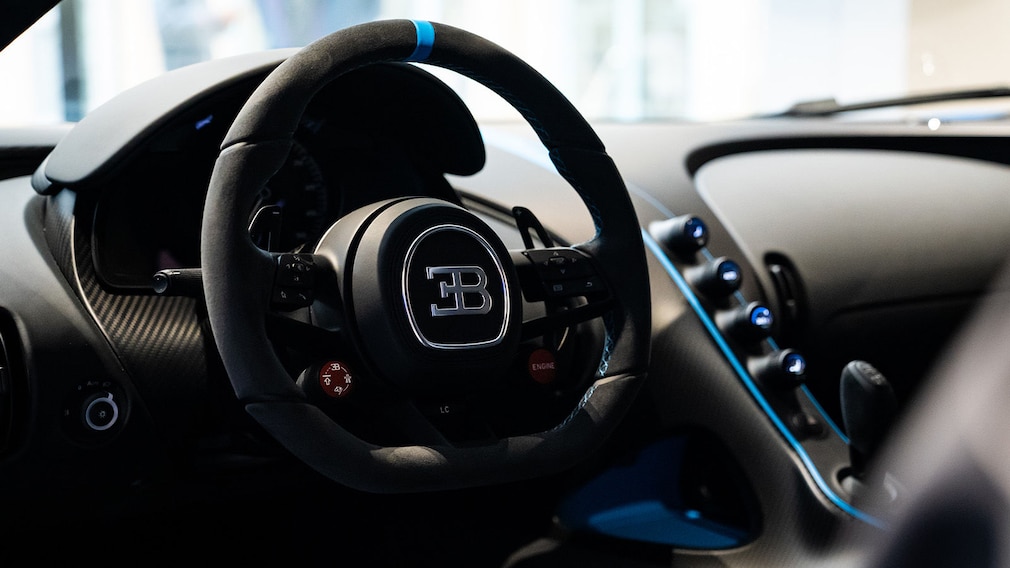 Viel Alcantara im Chiron Pur Sport